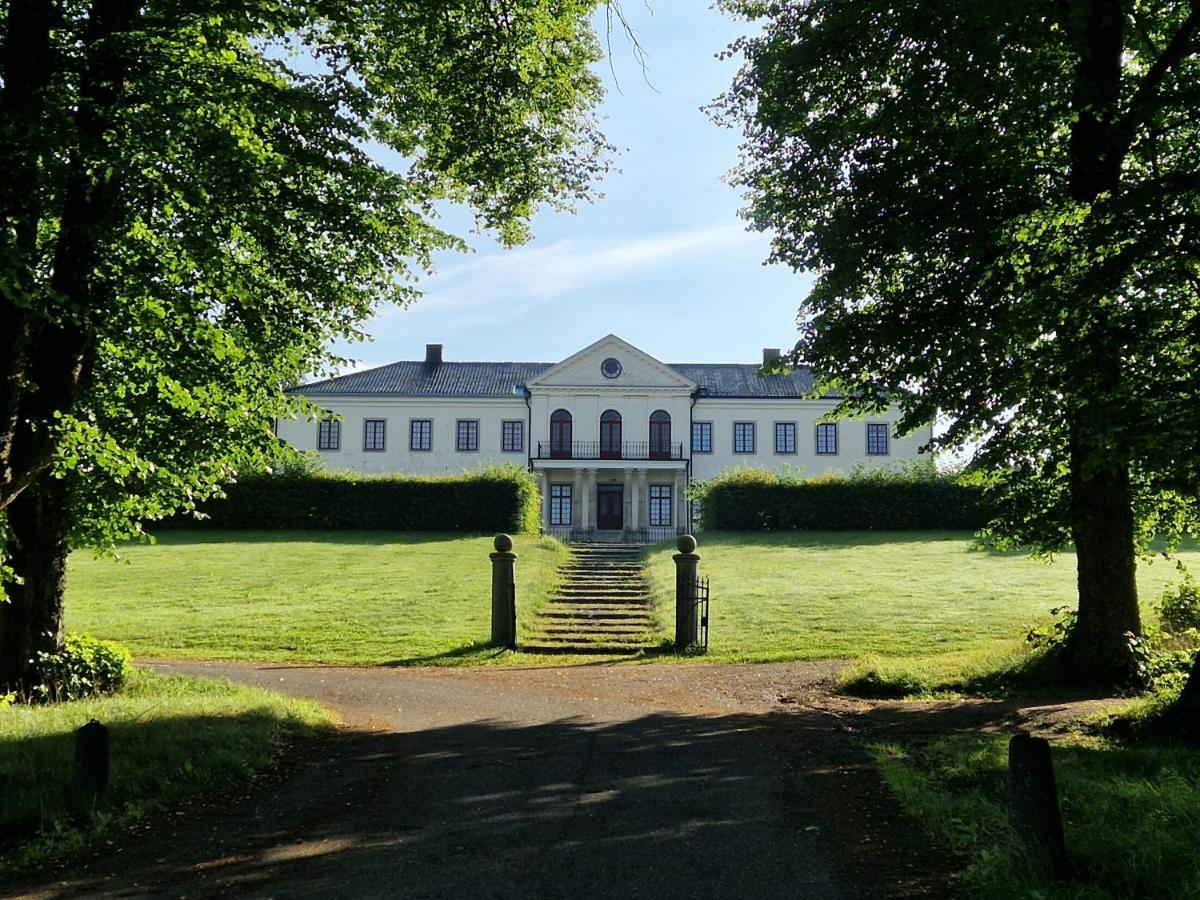 Naeaes Slott Floda (Lerum) Exterior foto